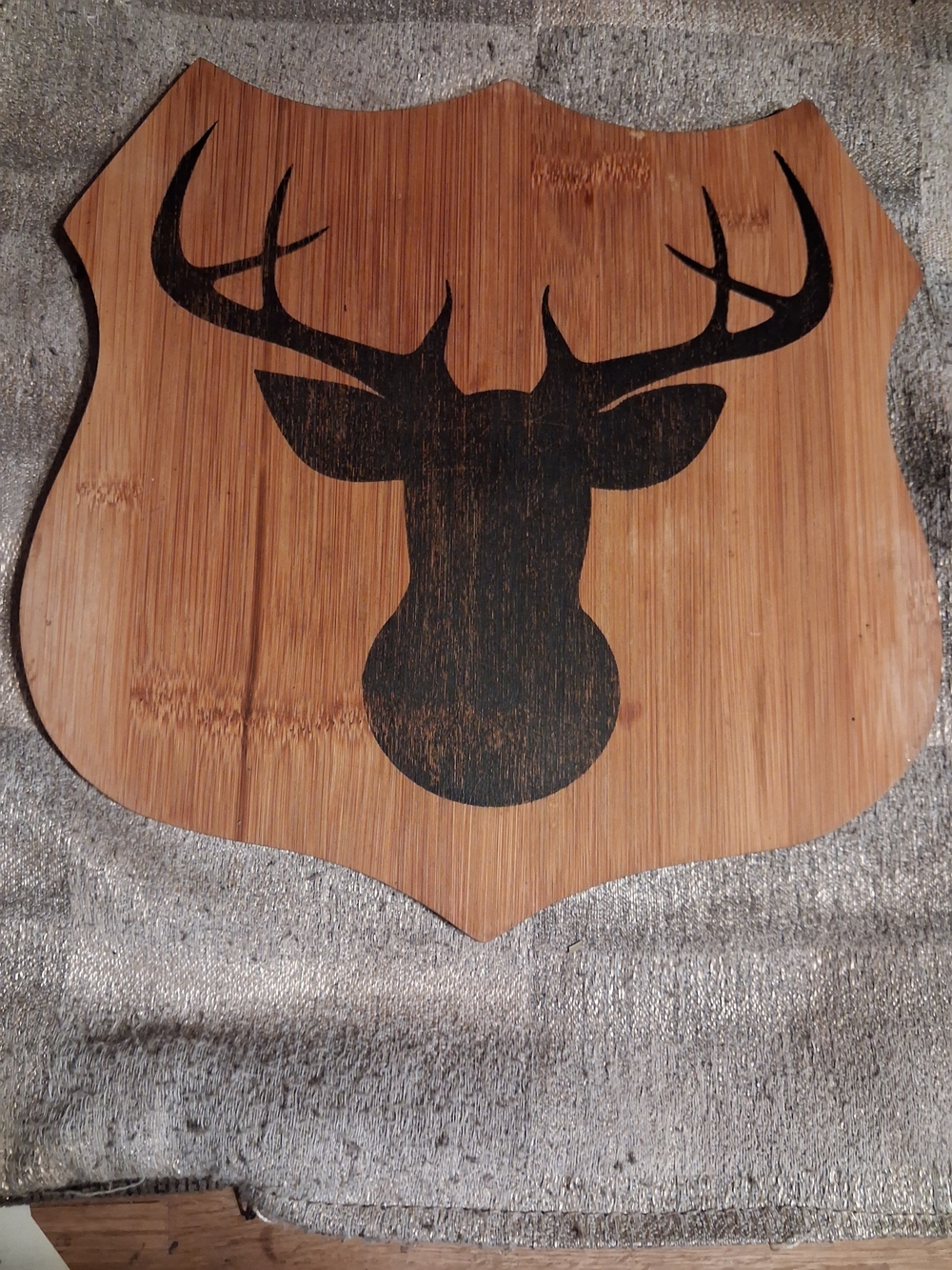 Rustic Deer Head Wall Plaque - Brown and Black